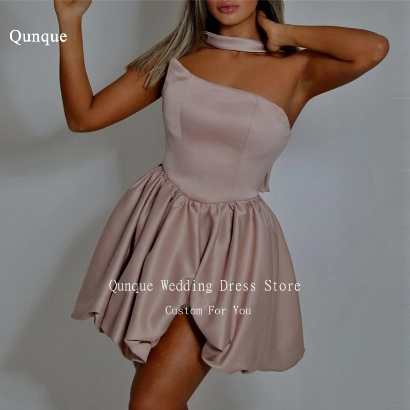 

Qunque Sexy Mini Satin Prom Dresses Robes De Soiree Sleeveless Cape A Line Cocktail Dresses Vestidos Para Graduación Customized