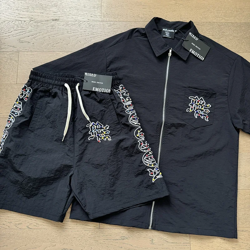

New Cardigan Zipper Black MIXED EMOTION Men Women Short Sleeve T-shirt High Quality Embroidery Diamond Inlaid Tops Tee