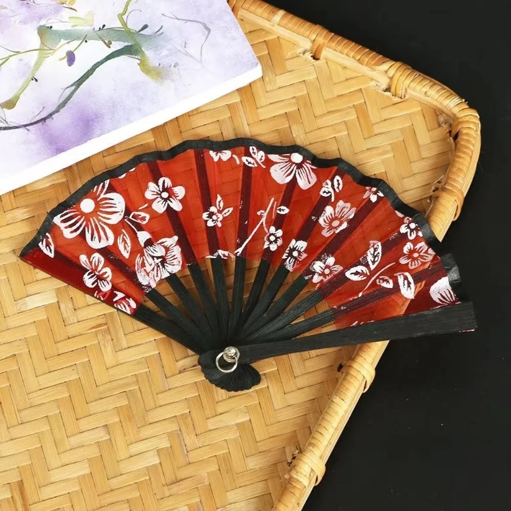 Portable 8Cm Size Handheld Fan Wall Hanging Chinese Style Mini Folding Fan Handmade Photo Props Silk Fan Party Decor