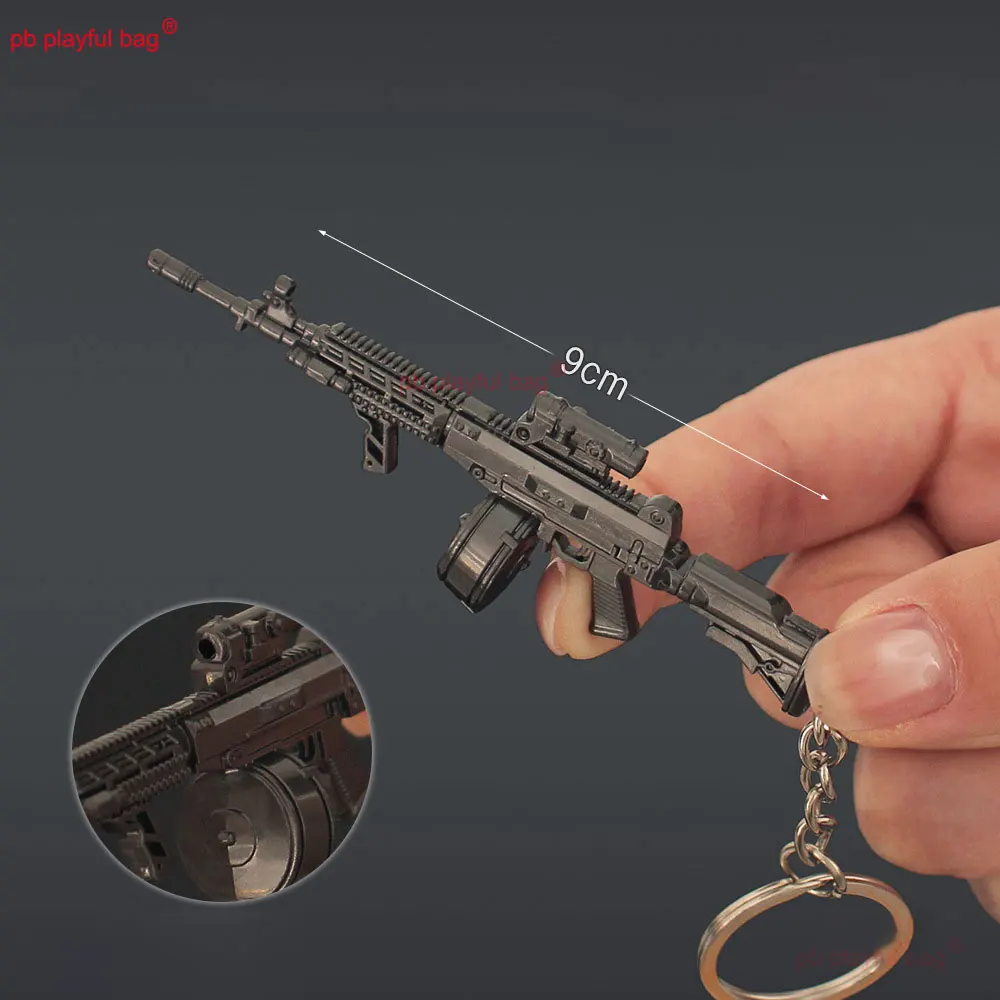 미니 9cm T03 소총 금속 장난감 총 모델 열쇠고리 펜던트 게임 무기 수집 장식 액션 피규어 어린이 크리스마스 선물 ZG396