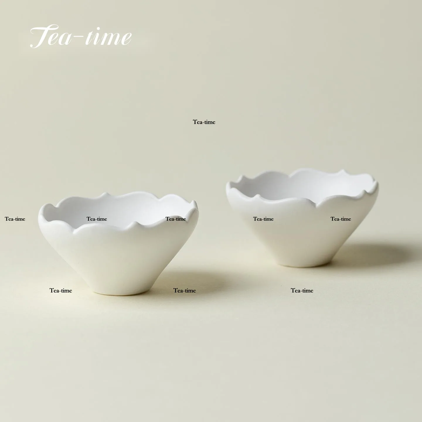 White Ceramic Cloud Tea Cup Lotus Cups Leisurely Simple Teacups Kung Fu Teacup Beautiful Tool Set Japanese Unusual Puera Chinese