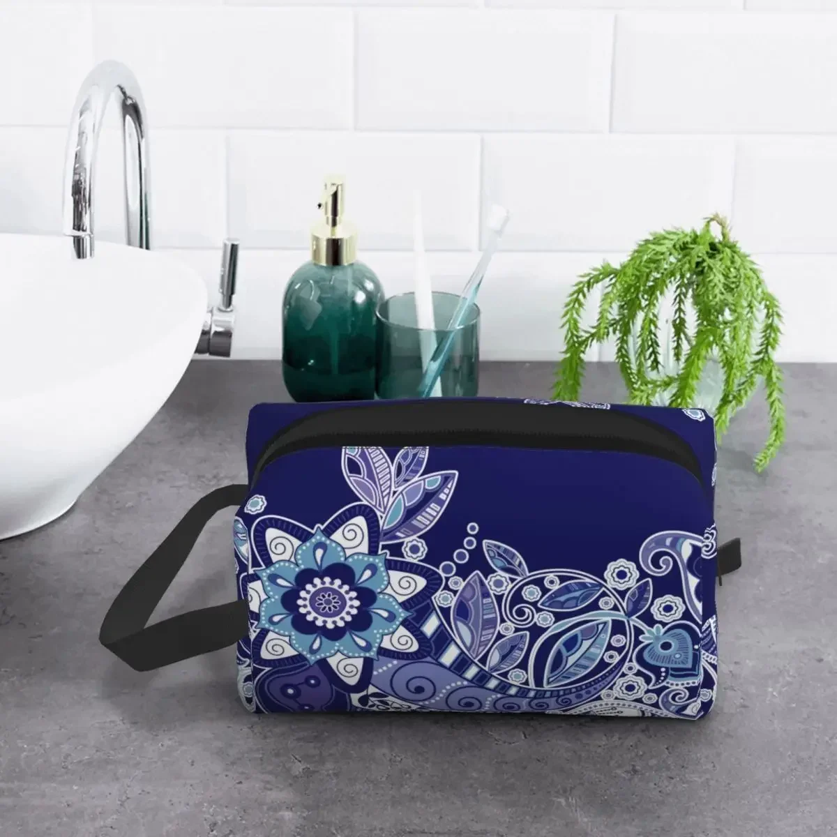 

Custom Mandala Flower Lotus Toiletry Bag Portable Deanfun Colorful Cosmetic Makeup Organizer Women Beauty Storage Dopp Kit Case