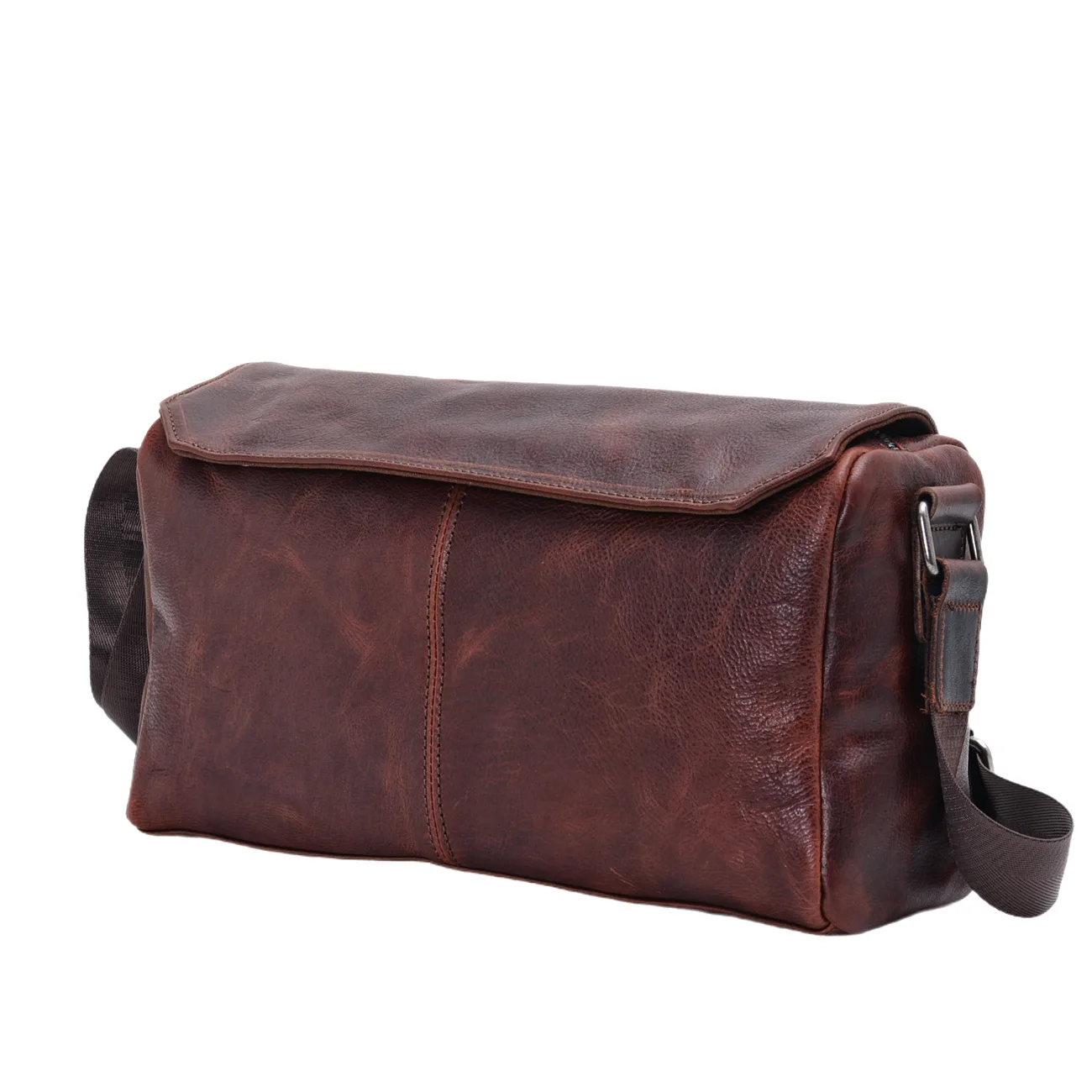 

2026 New Men's Single Shoulder Bag Full Grain Vegetable Tanned Cowhide round Cylinder Fashion Casual Crossbody Street Style
