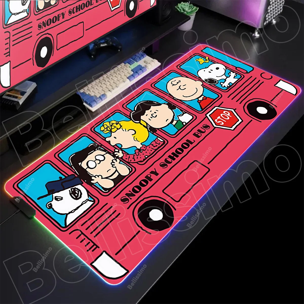 Bonito dos desenhos animados dos desenhos animados amendoim cão s-noopys impressão mouse pad jogos rgb mousepad teclado retroiluminado portátil tapete de mesa
