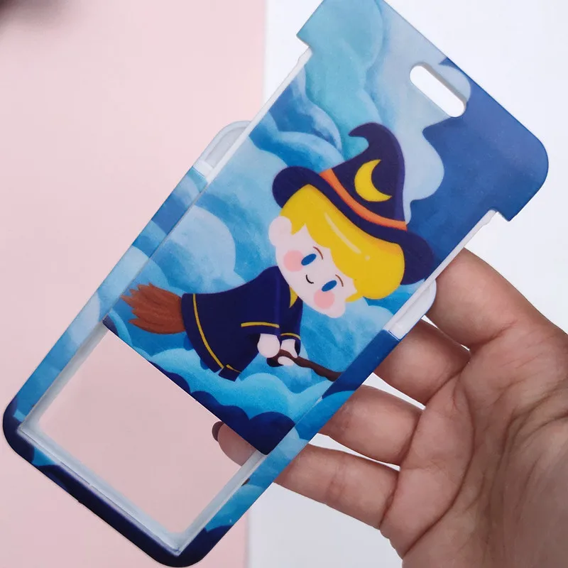 Брелок для ключей magic school с рисунком