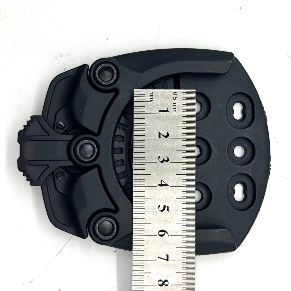 Schnellmontagesystem für Holster, Magazintaschen und taktische Ausrüstungszubehörteile – Detail 7
