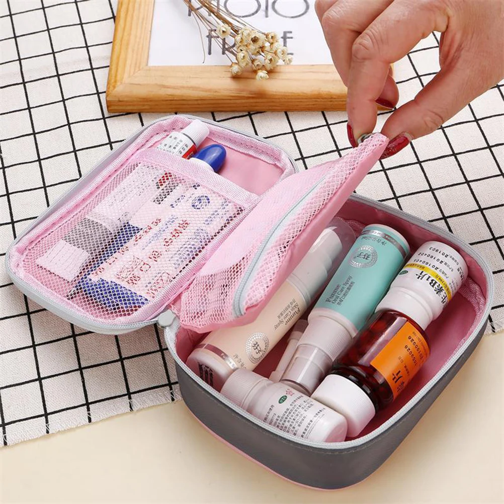 

Pink Outdoor First Aid Bag Durable Nylon Emergency Medical Travel Pill Storage Survival Kit Container First Aid Pouch