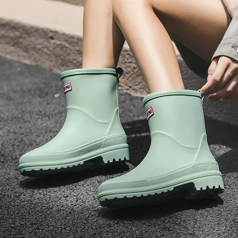 Fashion Rain Boots Solid Color PVC Water Shoes Women's Waterproof Casual Flat Rubber Boots Women Non-slip Walking Shoes