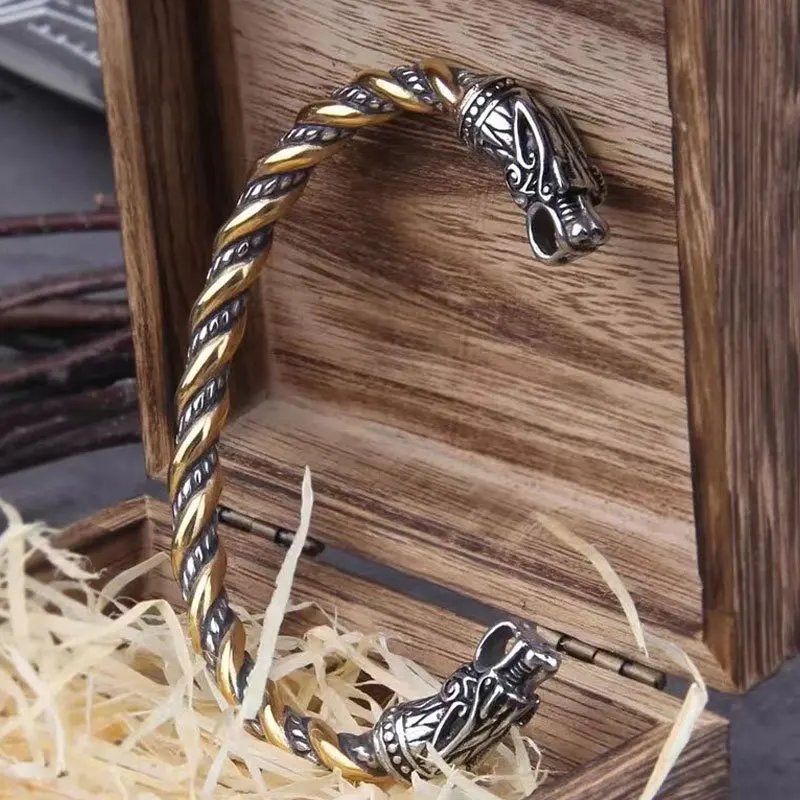 Domineering Wolf Head Open-Ended Bracelet for Men Women Personality Charm  Bangles Jewelry