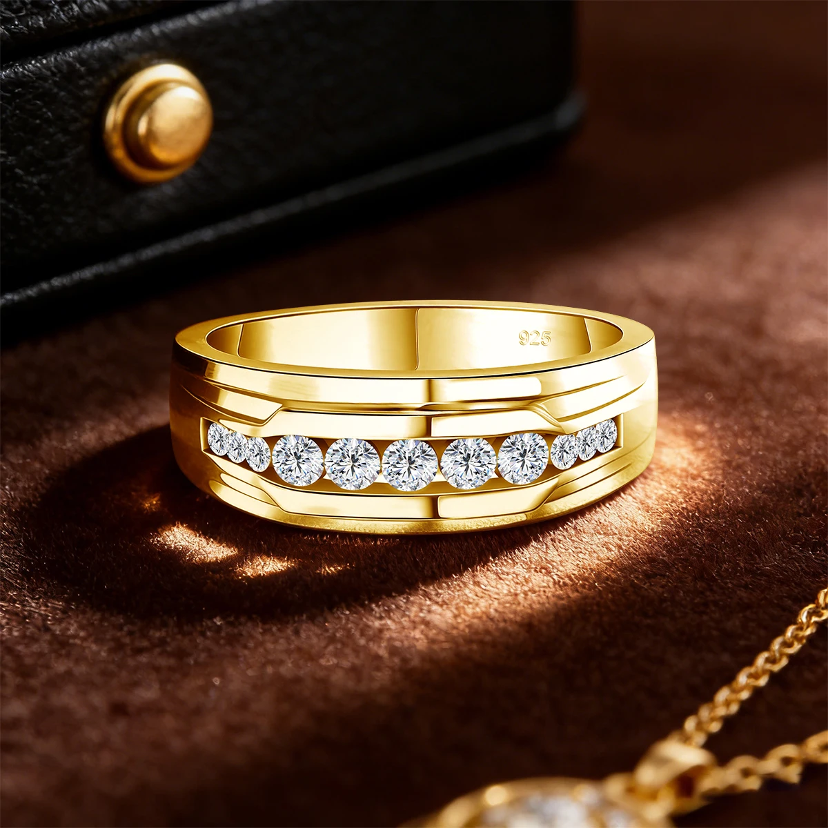 Unisex 18K vergoldete 925er Silber Ringe mit weißem Moissanit für Damen und Herren, klassischer Paarring, Verlobungs- und Hochzeitsschmuck – Detail 3