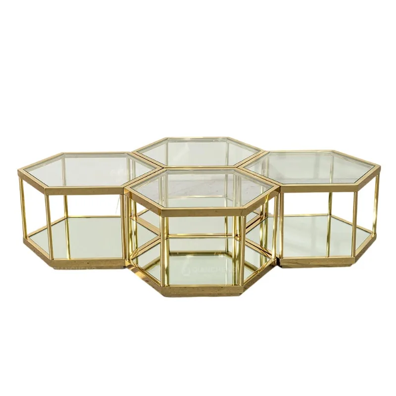 

Комплект журнальных столиков из нержавеющей стали необычной формы для свадебного декора в стиле лайт-люкс