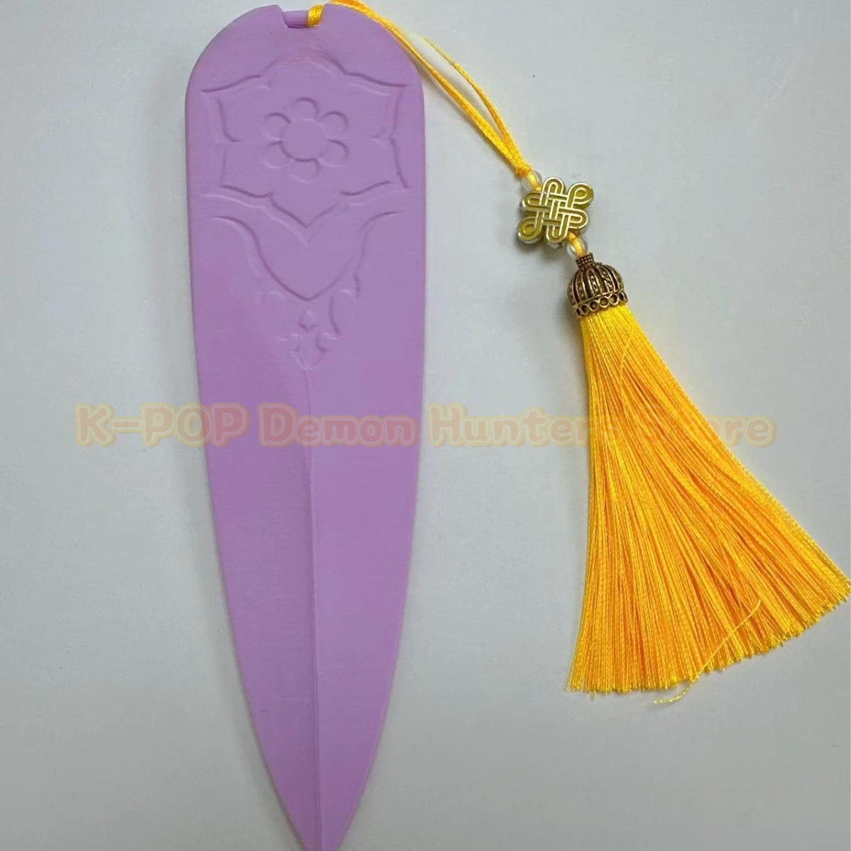 Nuovo 2025 Halloween Kpop Demon Hunters Zoey Cosplay Luci Dardo Armi Gioco di ruolo Puntelli per Ragazza Gruppo Idol Carnevale di Halloween