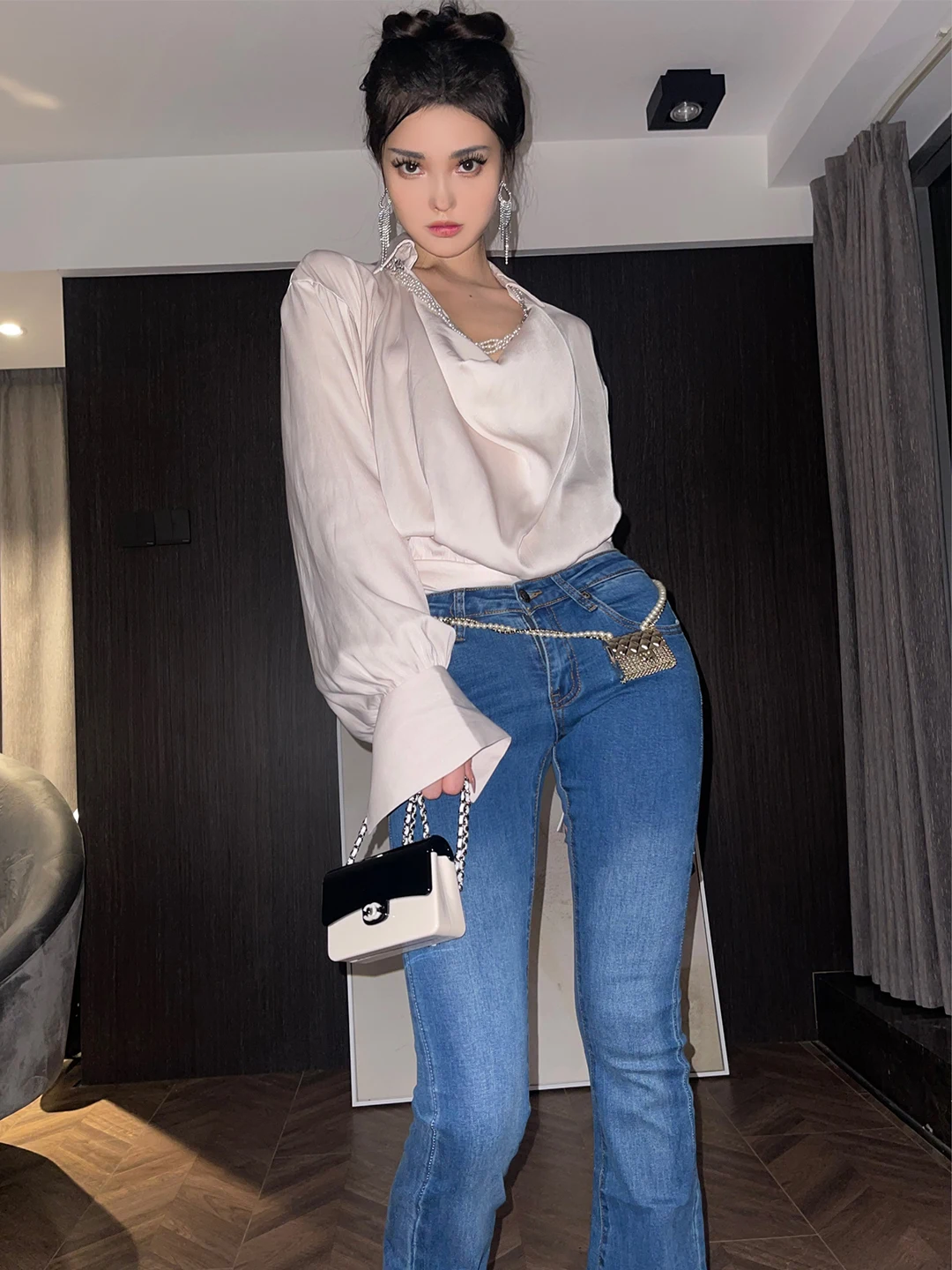 

Джинсы-клеш с высокой талией для женщин, весенние, новые, свободные, прямые леггинсы, стройнящие, универсальные, повседневные, длинные брюки