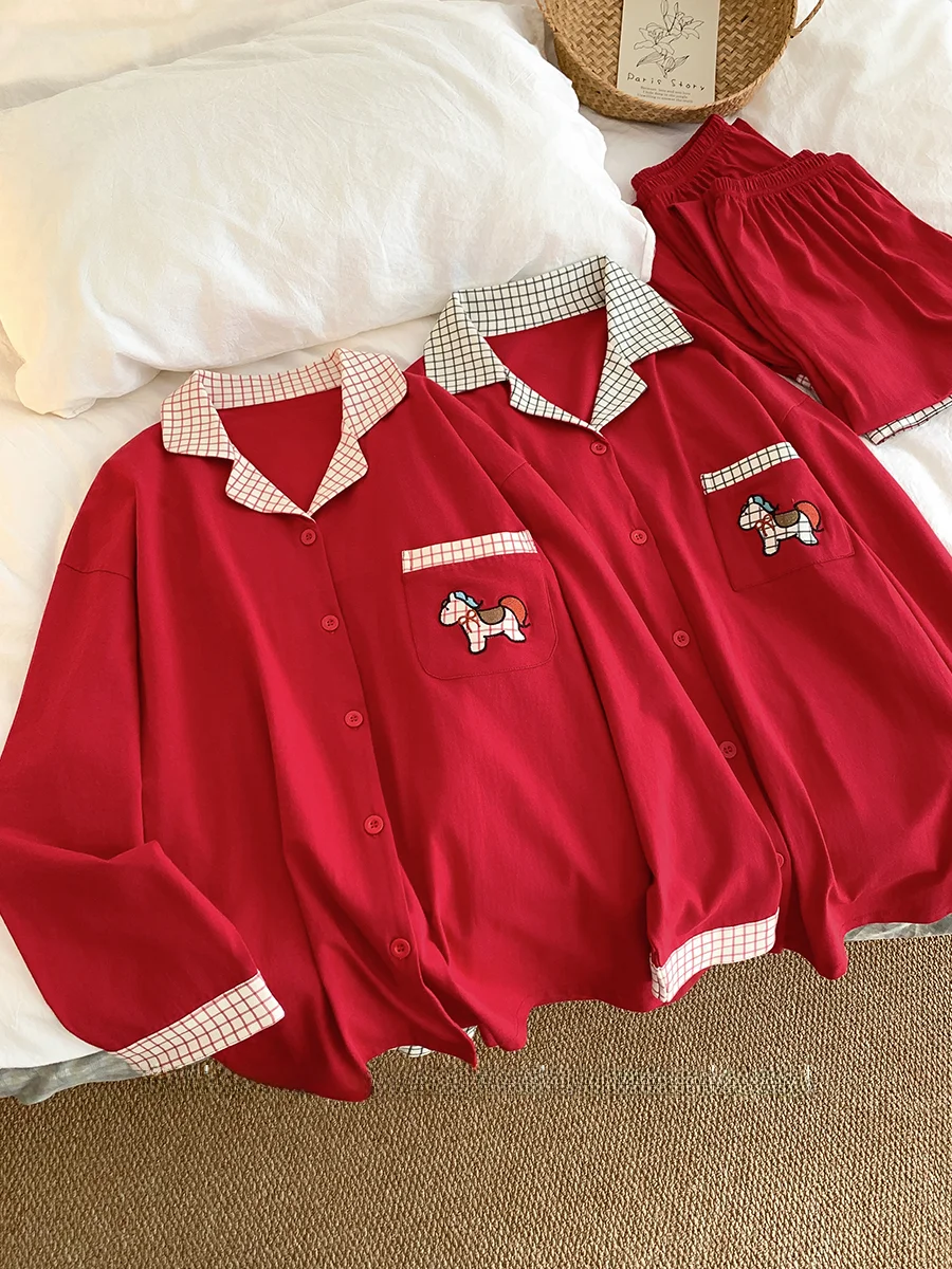 

Новогодняя пижама в клетку с мультяшным принтом, красная, из чистого хлопка, с длинным рукавом, домашняя одежда для мужчин и женщин, весна-осень, на удачу в новом году