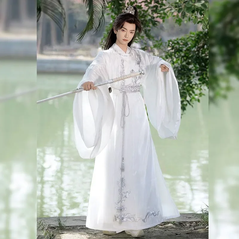 Hanfu الكبار الأبيض الرجال والمرأة الربيع والصيف المطرزة الطراز القديم أثيرية ومجموعة أنيقة على غرار تانغ رداء برقبة مستديرة