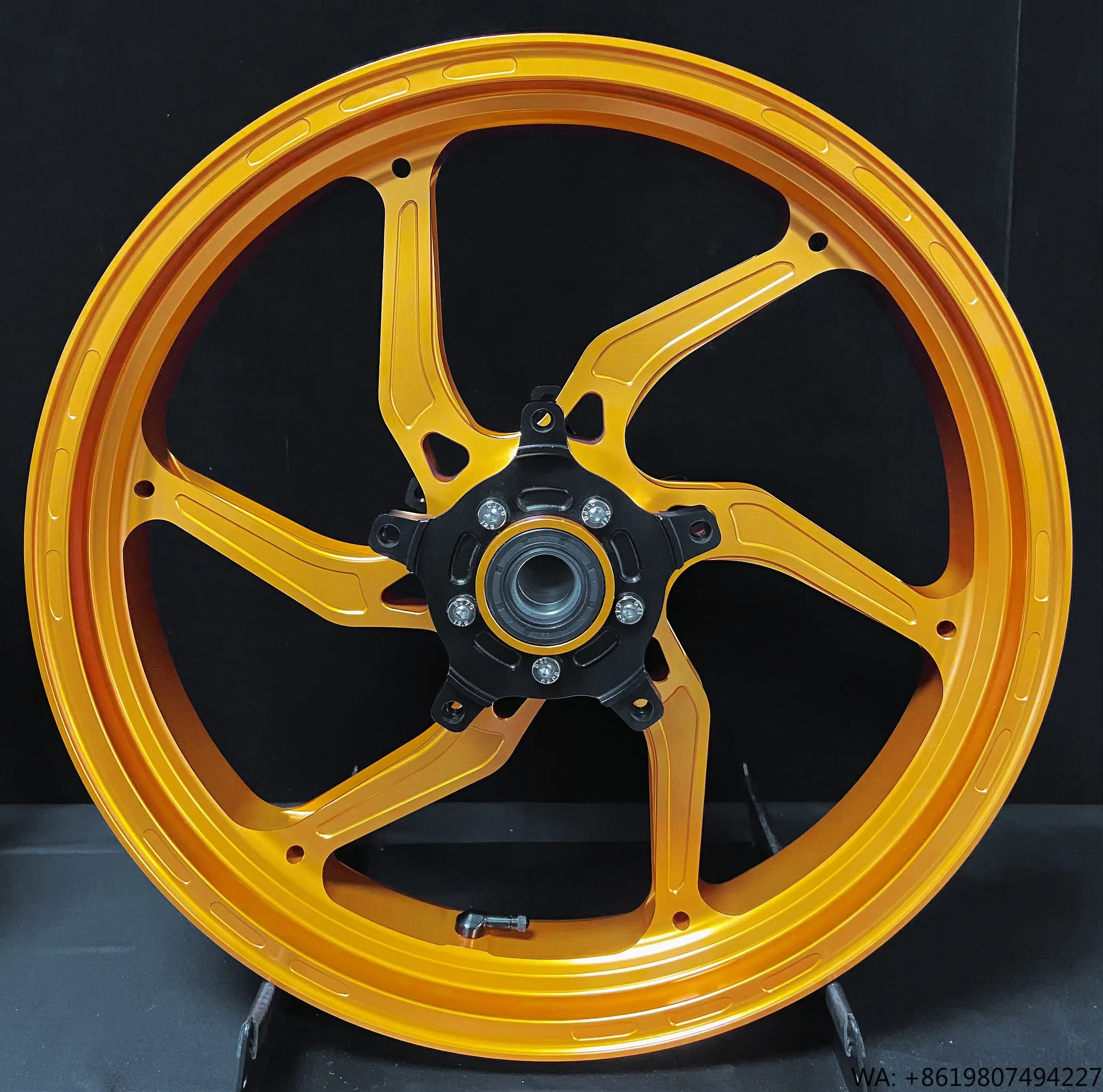 

Suitable for Hayabusa GSX1300R Forged Alloy Racing Motorcycle 2008-2020 China Factory Lightweight Performance Wheels