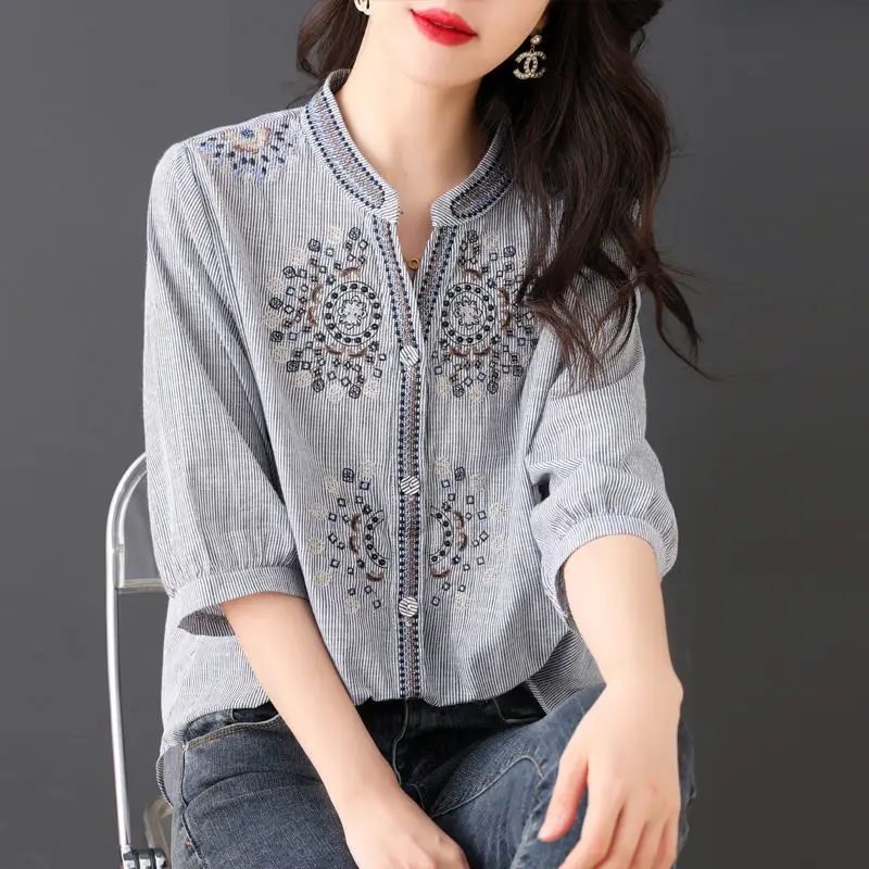 Female Round Neck Half Sleeve Striped Spliced Single Breasted Round Flower Embroidery Shirt Spring Summer Ethnic Tribal Style