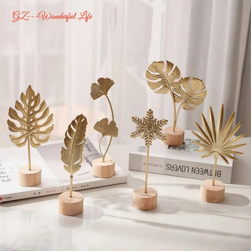 

1pcs New Golden Ginkgo Leaf Feather Metal Model Figurines Manual Desktop Crafts Ornaments Photo Props Statues Sculptures Decor