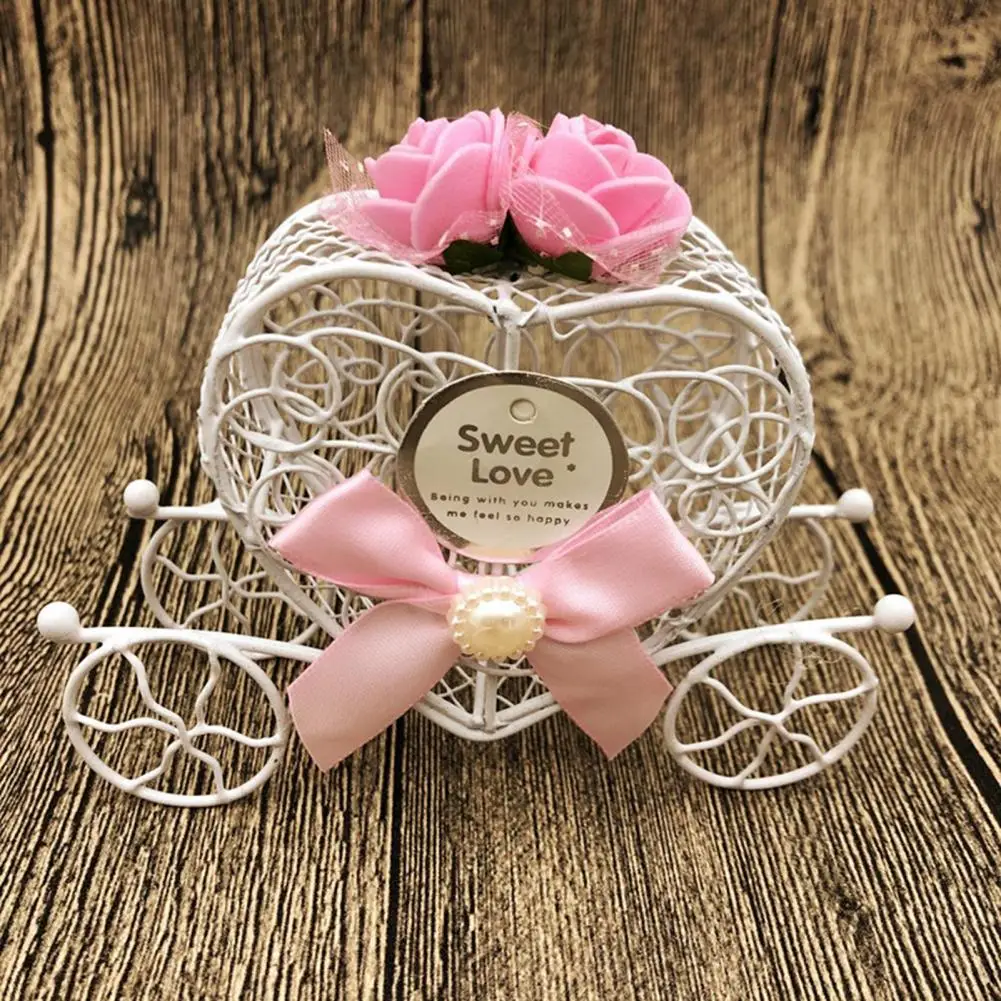 Candy Box Romantic Heart Carriage Gift Box Wedding Favor Lace Chocolate Box For Birthday Baby Shower Party Gift Pakcing Decor