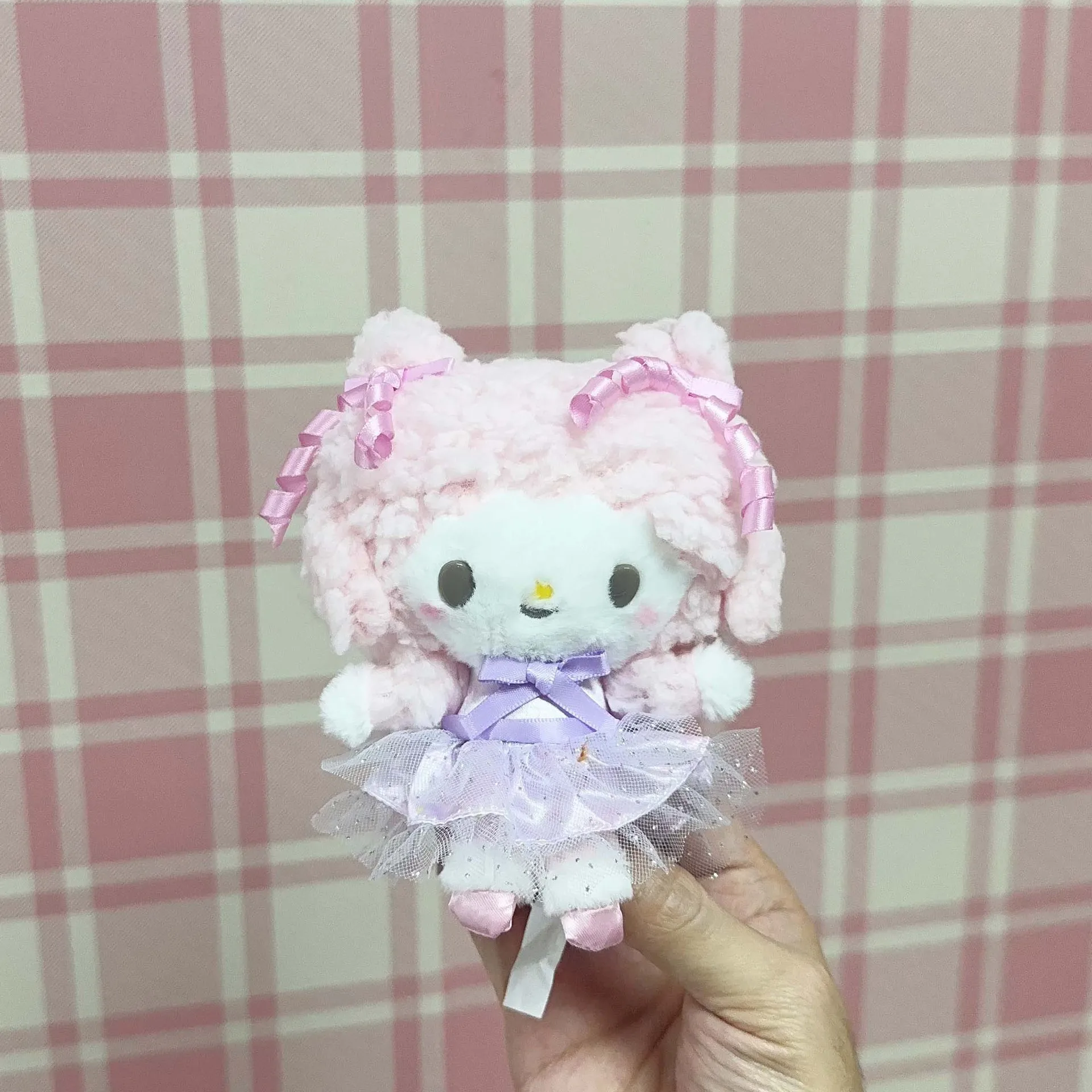 Süßes Sanrio süßes kleines Lamm Klavier Schleife Spitzenrock Plüschtier Anhänger Cartoon Schlüsselanhänger Rucksack Reißverschluss Dekoration Geburtstagsgeschenk