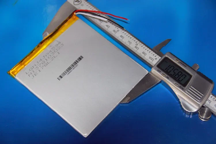 Nuevo 4394106   Batería de tableta PC de doble núcleo P85A para V972 V971 quad core Ramos V975M I10 celda de iones de litio recargable 3 cables