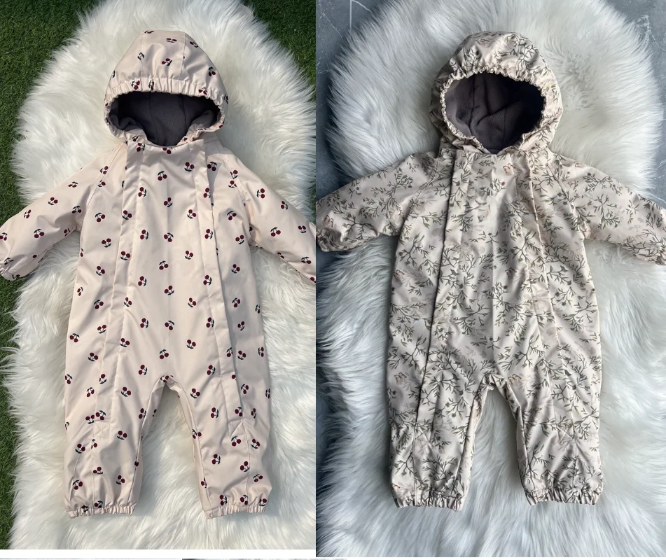 ropa-de-algodon-de-una-pieza-para-ninos-26-invierno-nuevo-diseno-estampado-lindo-grueso-y-de-forro-polar-calido-cortavientos-para-exteriores-abrigos-con-capucha-para-ninos-y-ninas
