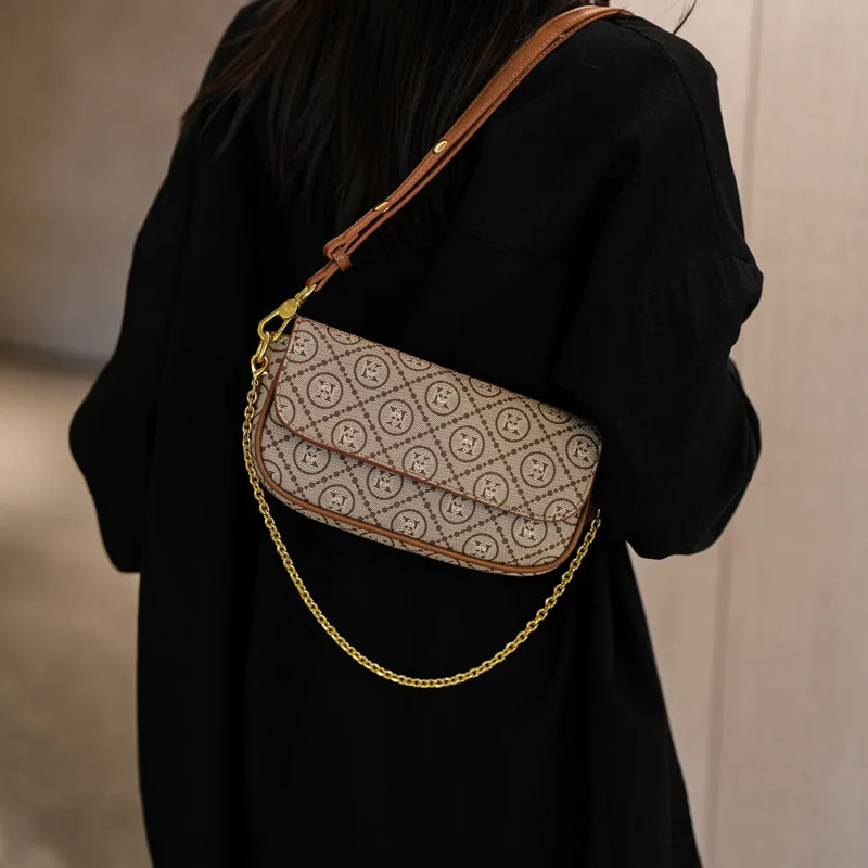 

2025 Новая модная высококачественная сумка в стиле ретро - женская простая универсальная сумка через плечо с цепочкой большой вместимости