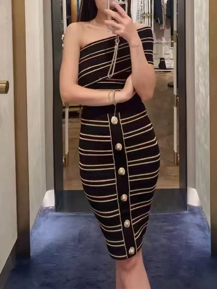 

Высококачественный вязаный корсетTopWithSide-buedouldersAnd bellybournPatchworkf-fell skirtSuitForWomenInclusiveWfort Sves