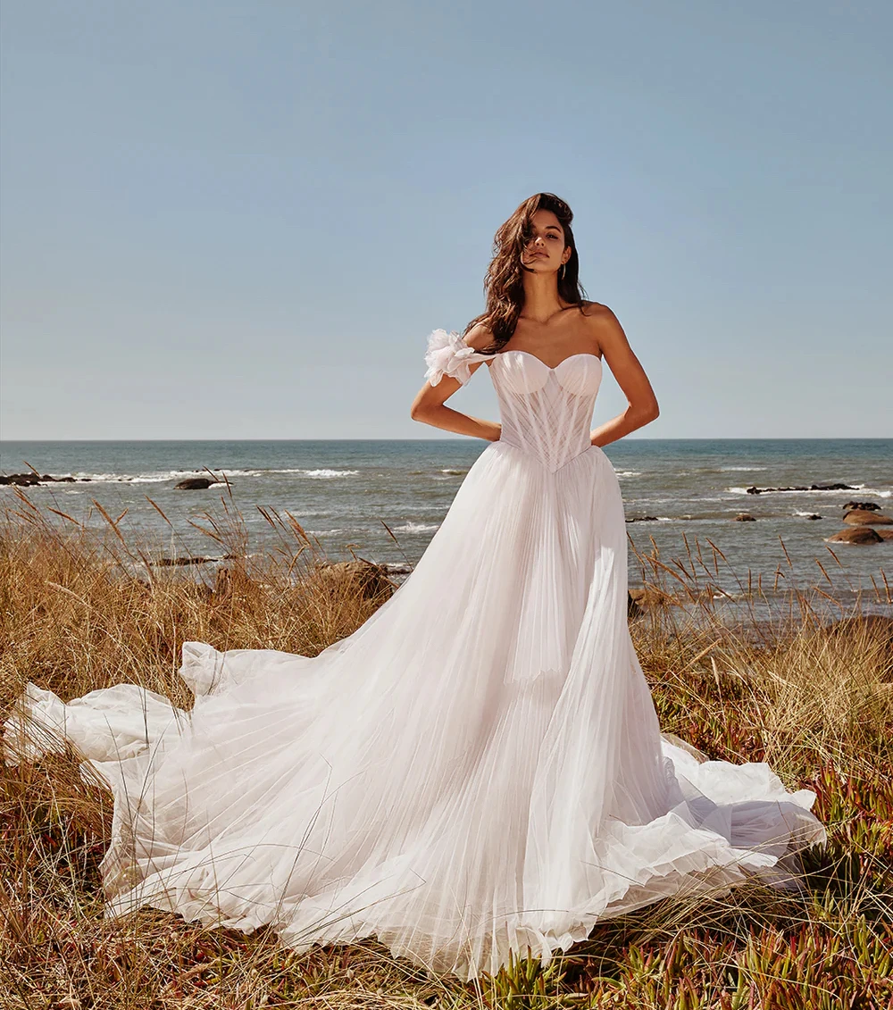Customized One Shoulder Wedding Dresses For Women 2026 Women Floral Ruched Tulle Illusion Party Bride Dress Boho Bridal Gowns
