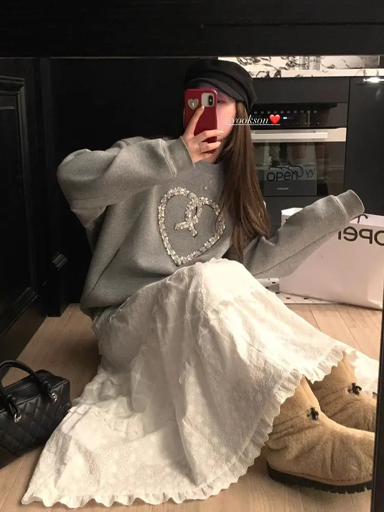 Grey Heart Sequined Round Neck Hoodie for Women in Spring and Autumn New Lazy Style Niche Simple Casual Versatile Solid Color