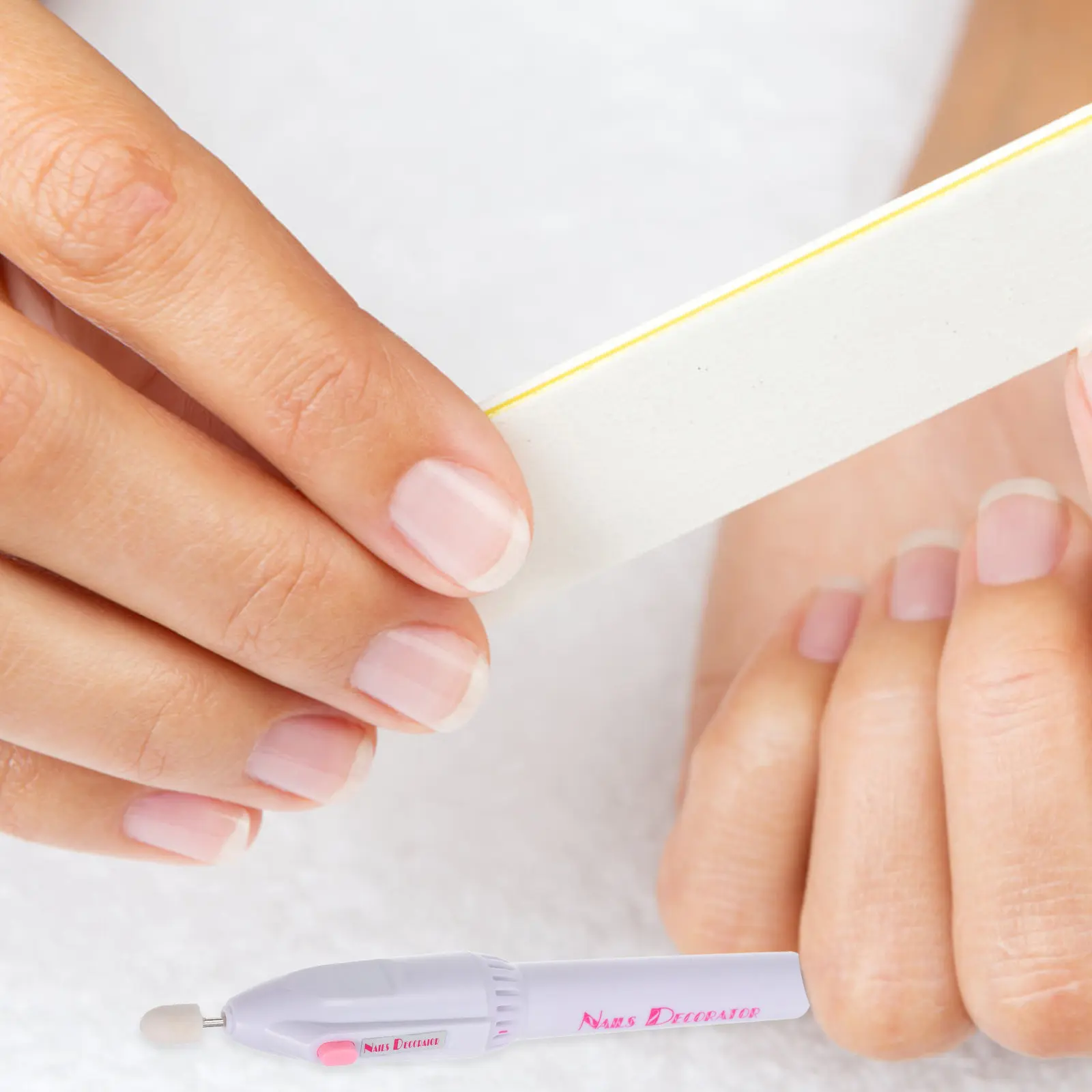 

Электрическая портативная машинка для маникюра, низкий уровень шума, легкая вибрация, для путешествий и домашнего использования, легкая и многофункциональная.