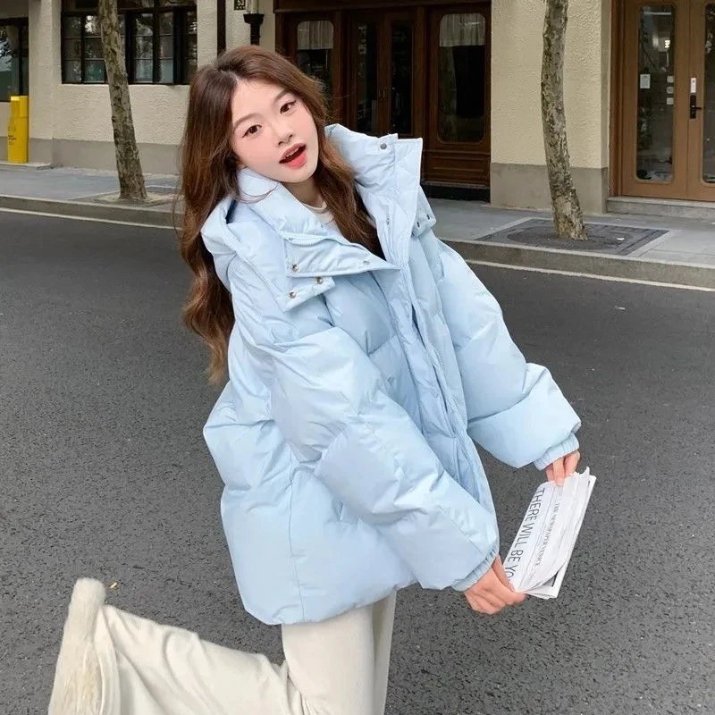 

Молочно-синяя модная пуховая хлопковая куртка с капюшоном для женщин зимы 2025, новый дизайн, свободная и толстая теплая куртка, зимнее пальто синего цвета