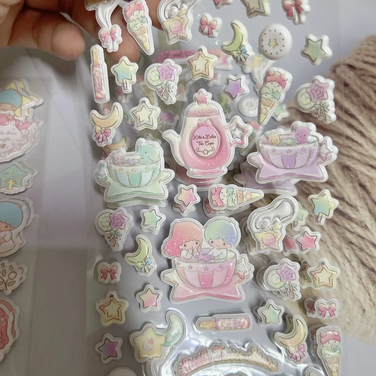 عشوائي 2 قطعة سانريو ليتل Twinstars ثلاثية الأبعاد فقاعة ملصقات للإبداع Diy بها بنفسك سطح المكتب الديكور جراب هاتف ملصقات مكافأة لعبة