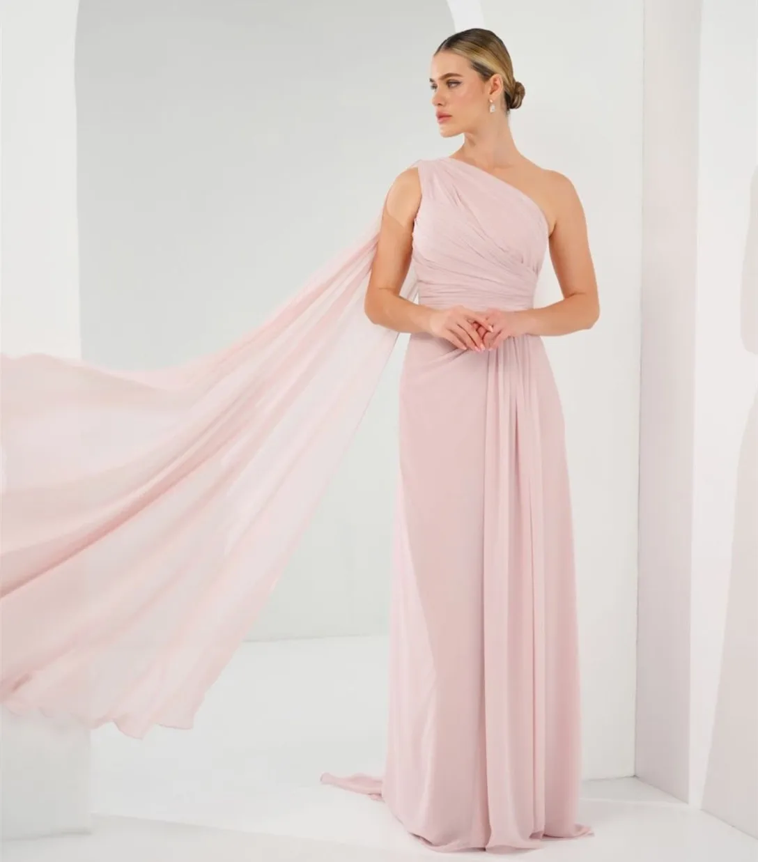 

Customized Long Pink One Shoulder Evening Dresses With Slit Pleated Chiffon Zipper Floor Length Prom Dress Abendkleid for Women