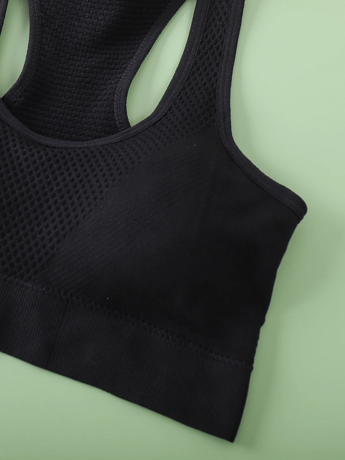1Pcs - Women's Seamless Sports Bra - Plain and Simple Design - Skin-Friendly and Absorbent - Does Not Shed or Fade - Breathable and Comfortable - Good Support - Suitable for Sports, Running, Fitness,  image 6
