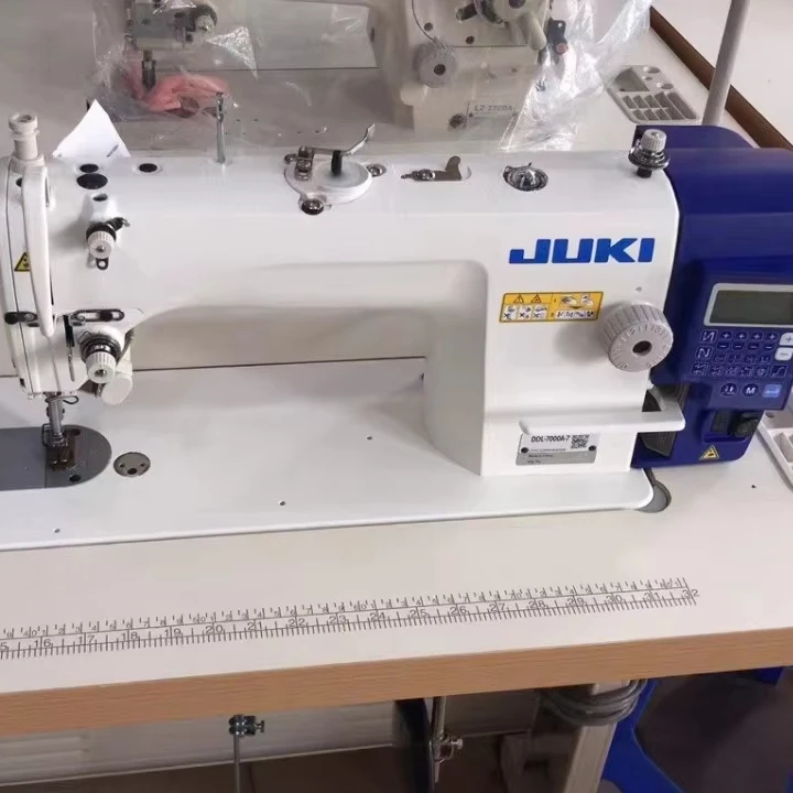 

New Japan JUKI DDL7000A Single Needle Computerized Flatbed Sewing Machine Automatic Industrial Reliable Professional Sewing