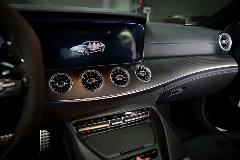 For Mercedes-Benz GT50 GT53 GT63 Four-door Version Gloss Matte Real Carbon Fiber 20-22 Interior Central Control Instrument Door