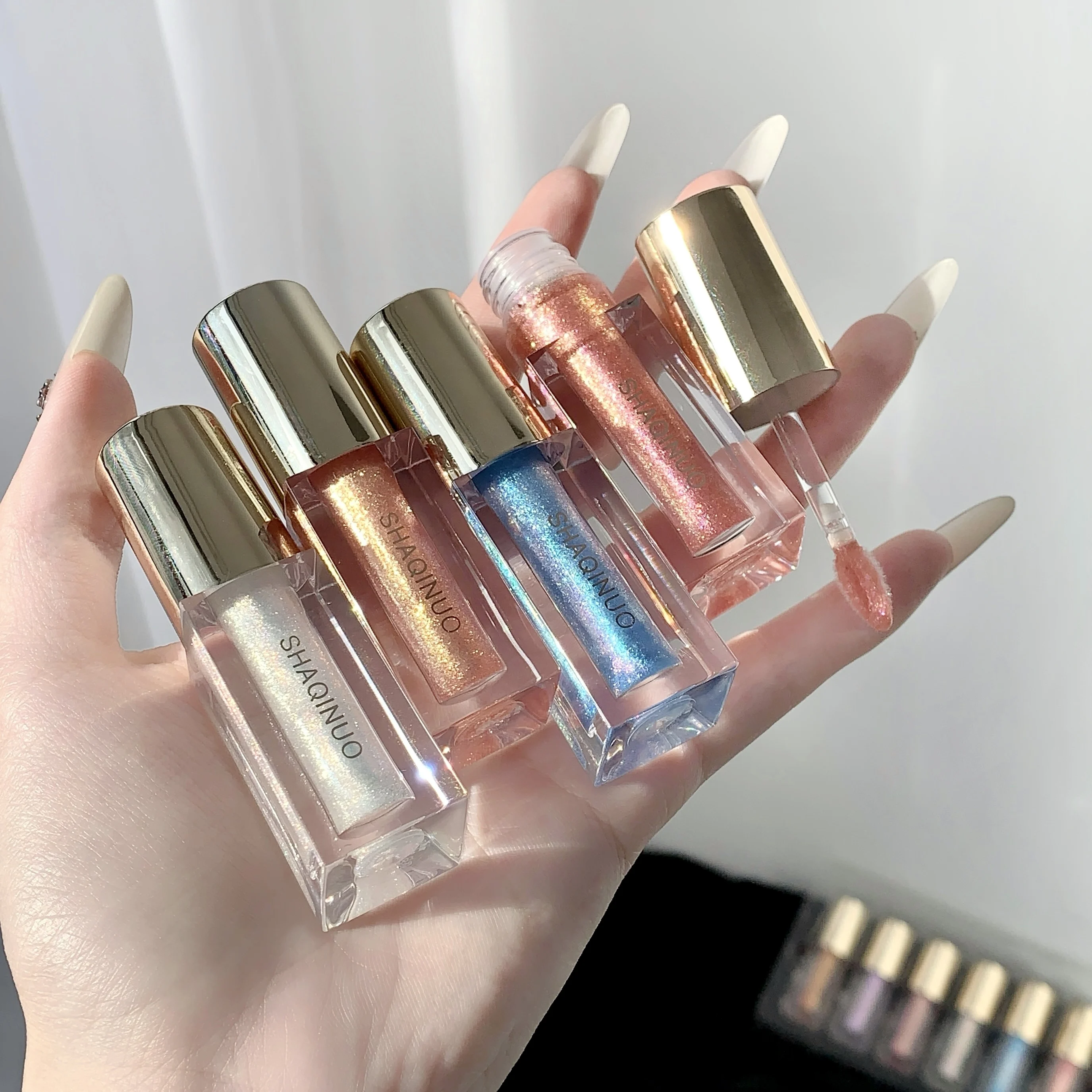 مجموعة ملمع شفاه مرآة لامعة من شاكينيو، ملمع شفاه خفيف لامع مائي 6 ألوان، ترطيب مرطب، يدوم طويلاً