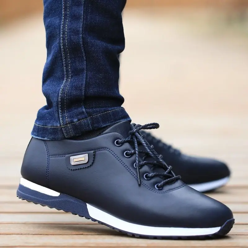 Men PU Leather Loafers Non Slip Walking Flats Breathable Outdoor Slip on Casual Shoes for Male Work Office Driving Sneakers