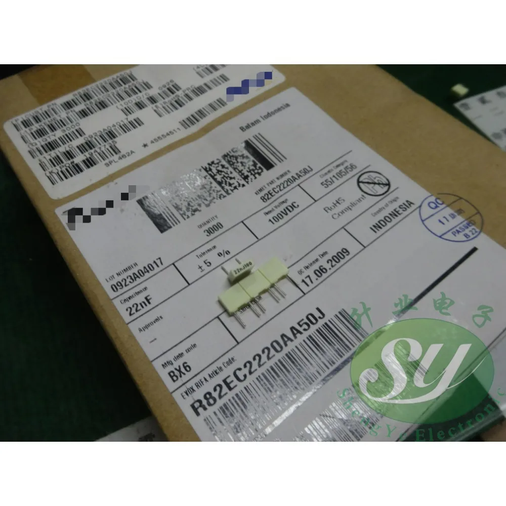 

50PCS AV R82 0.022uf/100V 22nf 223 brand new 5mm film capacitor