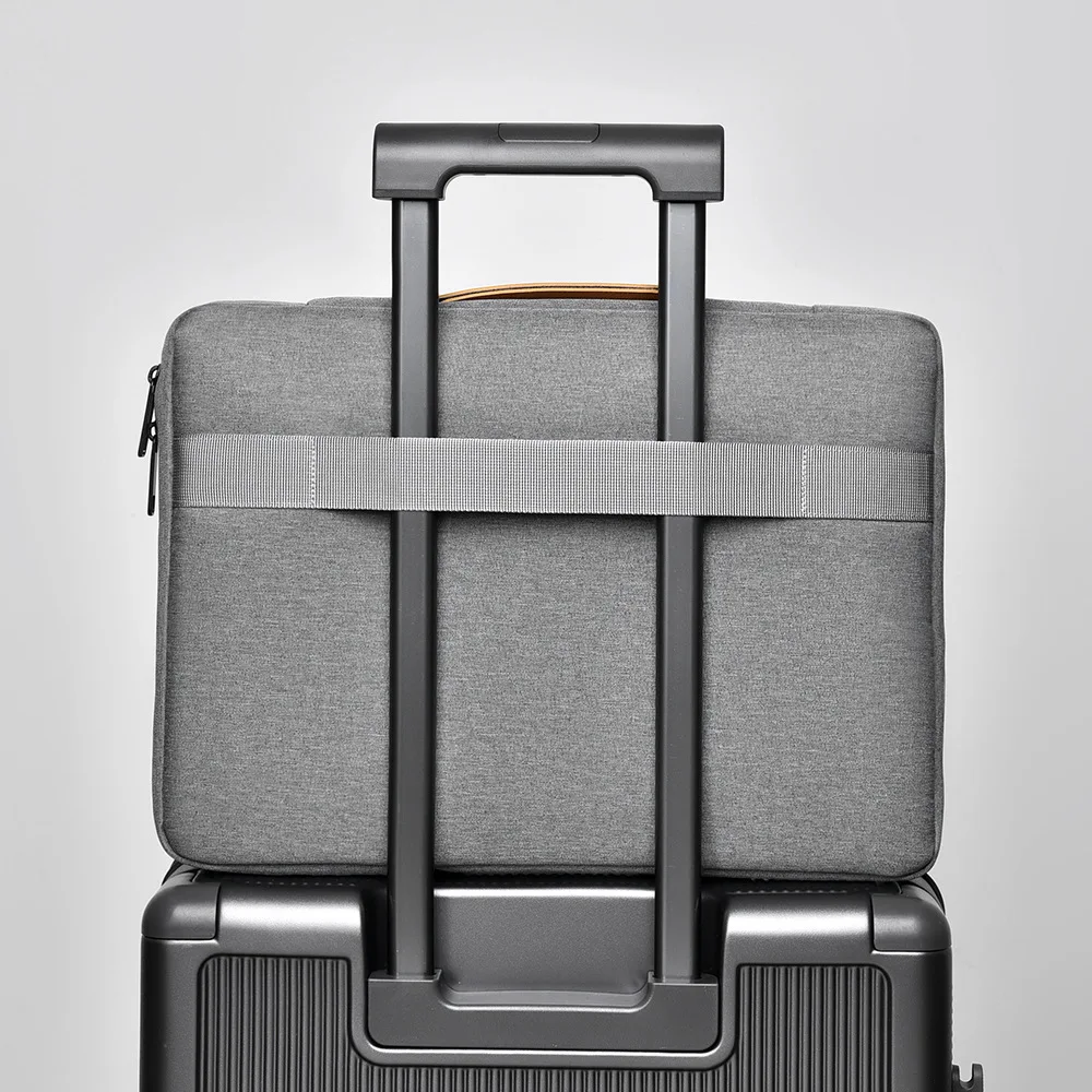 Six-dimensional airbag shockproof inner liner bag, multi-functional 18-inch computer bag, shockproof handbag, briefcase