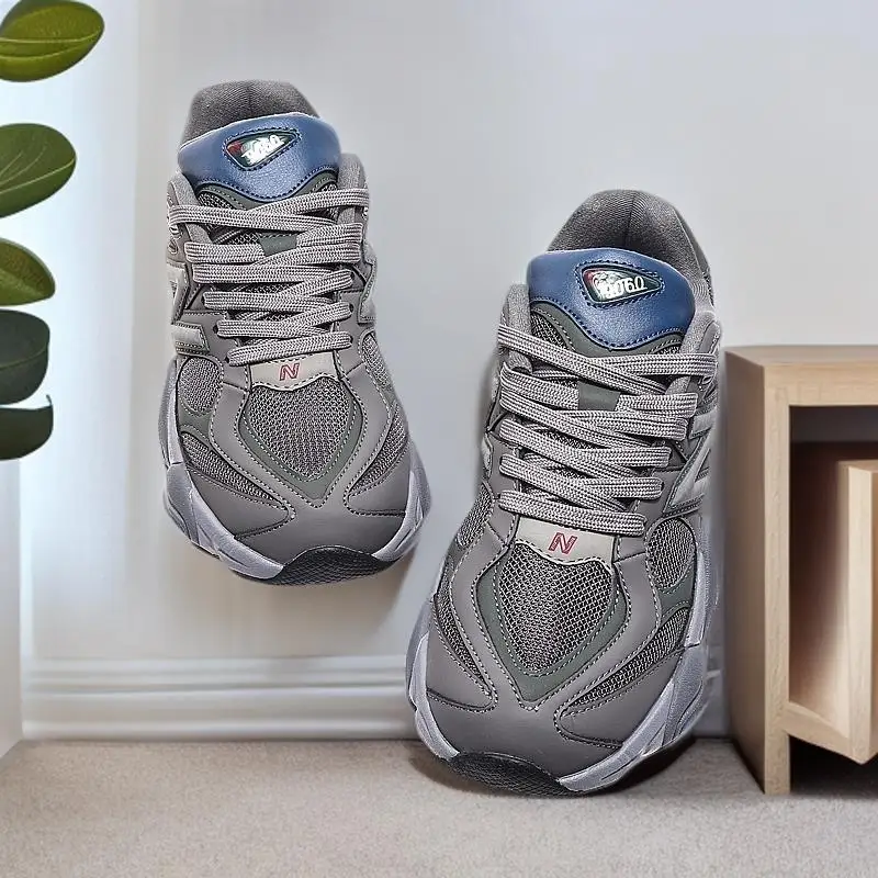 

Trendy fashion Model 9060 Unisex Retro Sports Shoes, Featuring Technical Torsion System for Stable Support