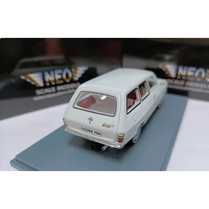 Neo 1:43 أوبل كاديت بي قافلة 1971 الراتنج نموذج سيارة الكلاسيكية الكبار هدية تذكارية عرض ثابت