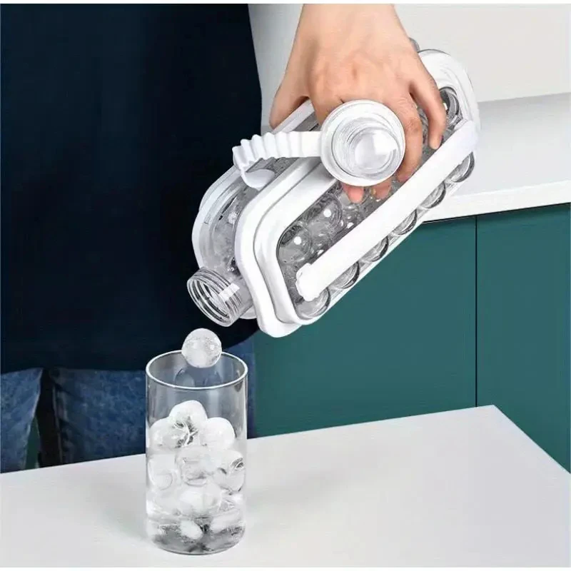 2-in-1 Faltbarer Eisbereiter Wasserflasche Lebensmittelechte Silikon-Eiswürfelform Tragbarer Wasserkocher Eisbox Haushalts-Trinkgefäß – Detail 3