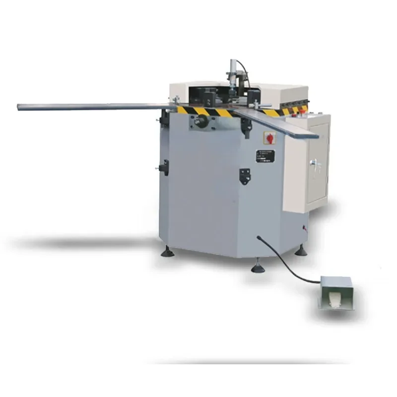 Single head folding machine aluminum profile window machine