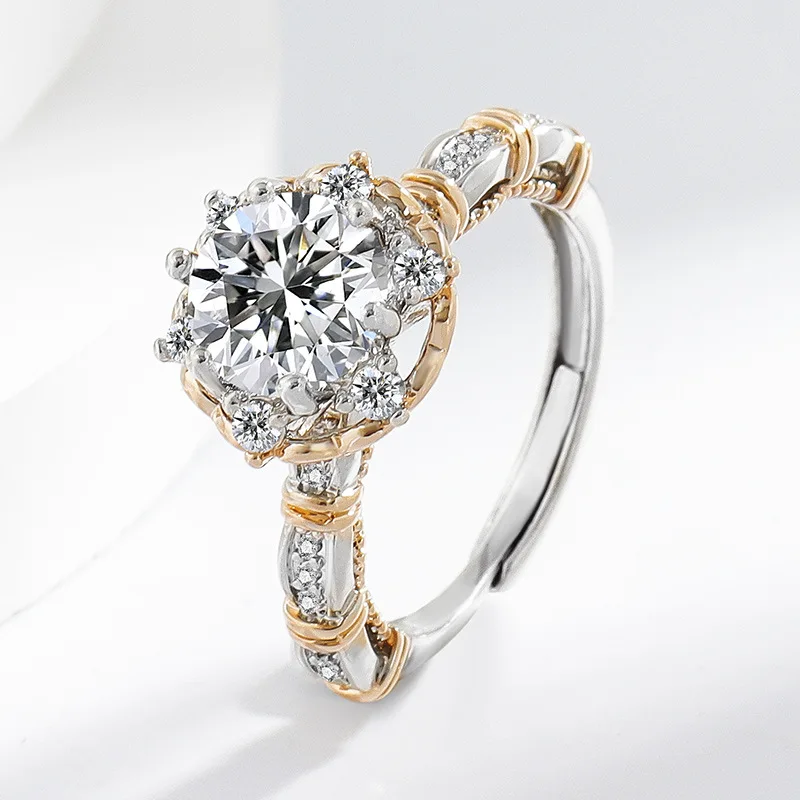 Bague de luxe classique en argent sterling 925 avec moissanite de 2 carats, idéale comme cadeau de bijoux pour une fête de fiançailles.