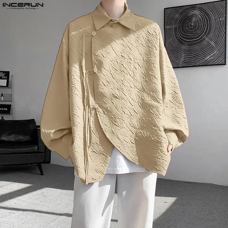 

INCERUN Мужская рубашка, однотонная текстурированная лацкана с длинным рукавом, свободная мужская одежда, уличная одежда в корейском стиле, модные повседневные мужские рубашки