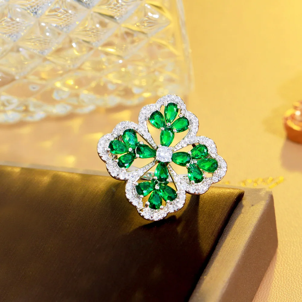 Pera Stylish Colorful Green Cubic Zirconia Large Flower Design Finger Rings for Ladies Anniversary Jewelry Party Gift R004