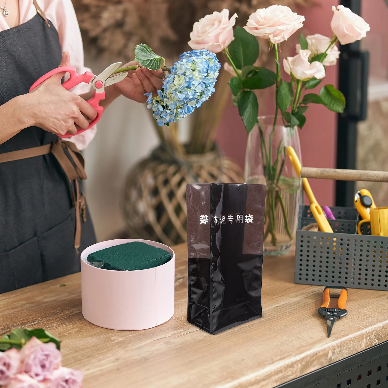 50pcs-waterproof-opp-flower-mud-packaging-bag-for-fresh-flowers-no-bundling-needed-compact-lightweight-reusable