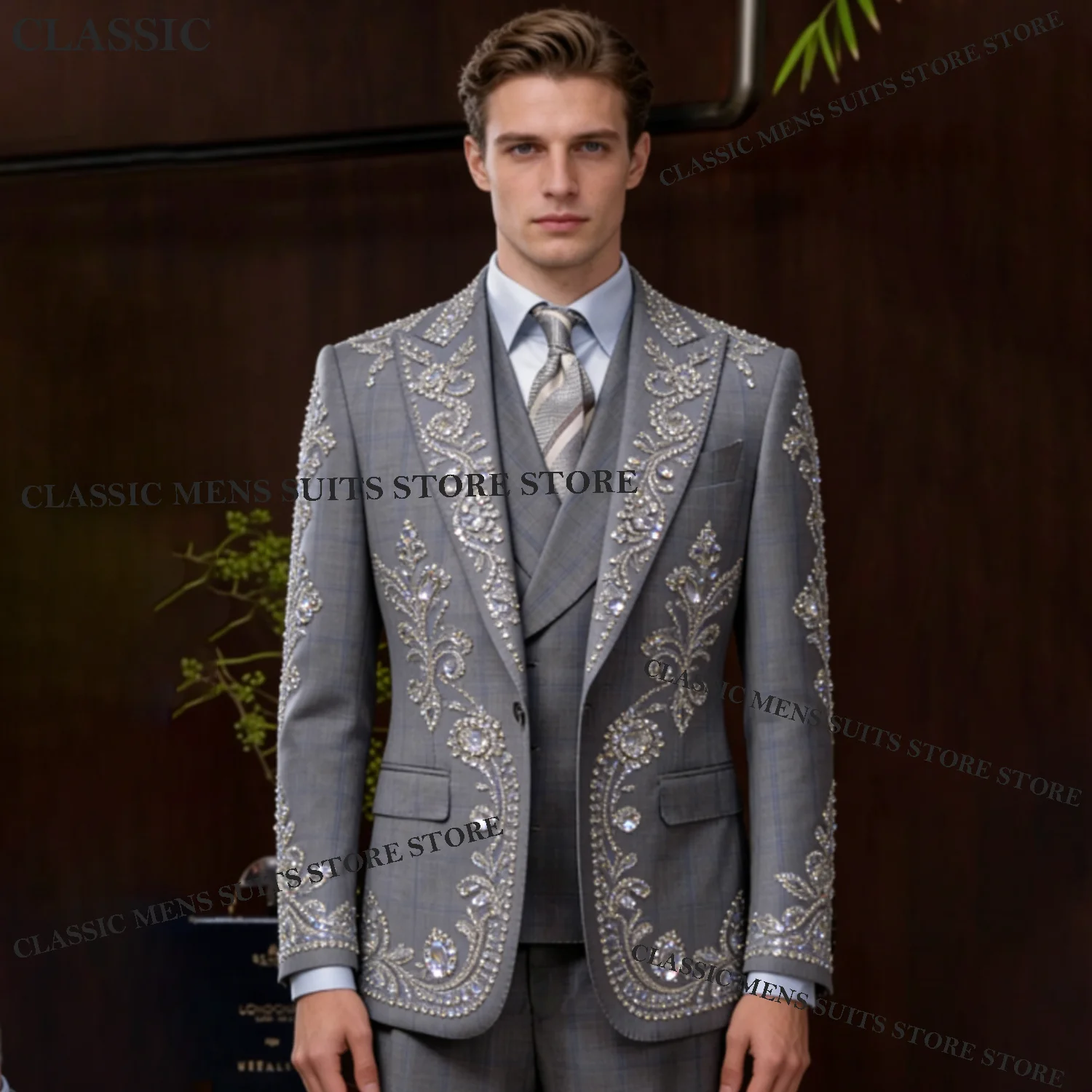 

Мужской костюм из 3 предметов с индивидуальным дизайном, украшенный стразами, для вечеринок, роскошный смокинг для жениха, на день рождения, приталенный крой, с кристаллами, Homme